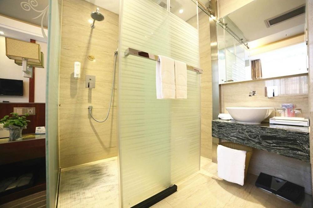 Days Inn Hotspring Сямън Екстериор снимка