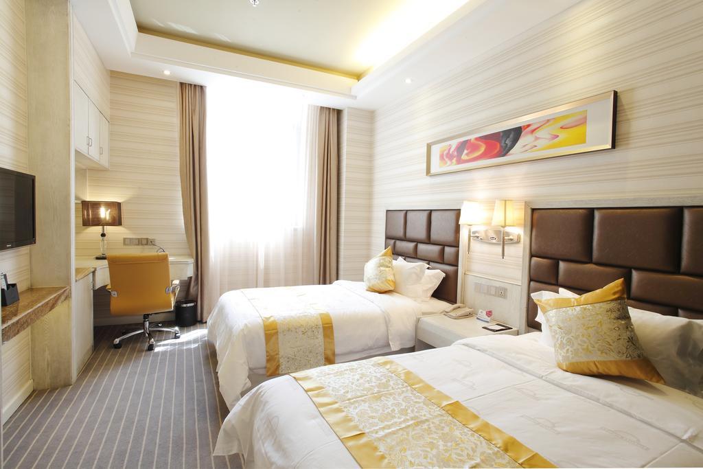 Days Inn Hotspring Сямън Екстериор снимка