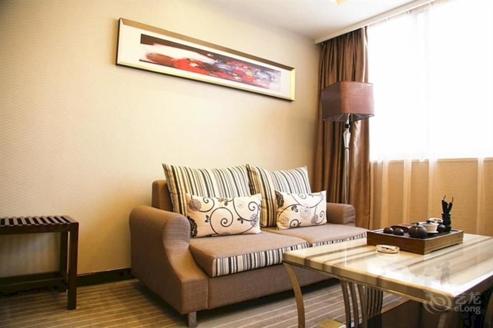 Days Inn Hotspring Сямън Екстериор снимка