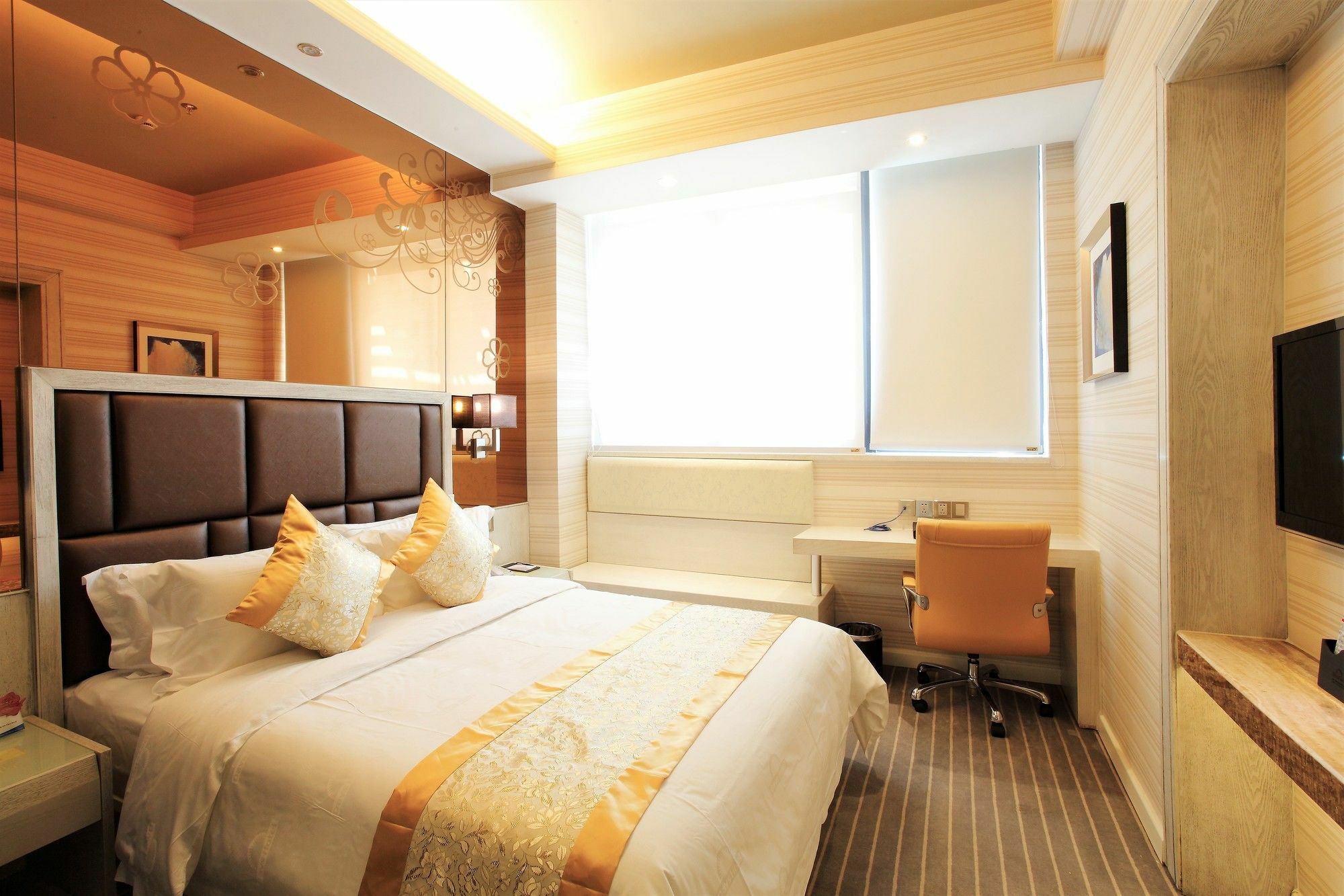 Days Inn Hotspring Сямън Екстериор снимка
